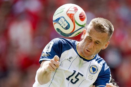 Trực tiếp tỉ số Thụy Sĩ vs Bosnia & Herzegovina: 4-1