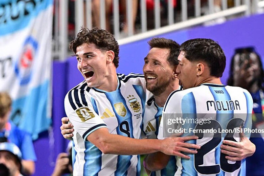 World Cup 2026: Messi lập hat-trick lịch sử, Ronaldo và Bồ Đào Nha chìm trong bế tắc