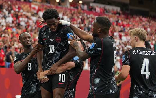Canada hủy diệt Qatar 6-0: Trang sử mới của bóng đá xứ sở lá phong