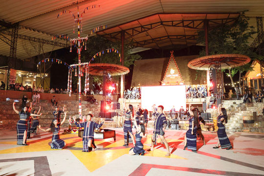 Preserving and Passing Down Ethnic Cultural Heritage
