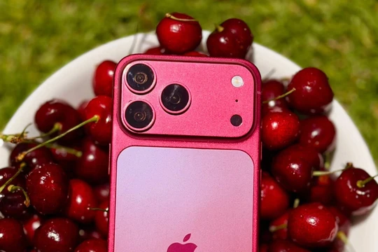 iPhone 18 Pro Max và mức giá kỷ lục 1.399 USD: Khi áp lực linh kiện buộc Apple phải thay đổi