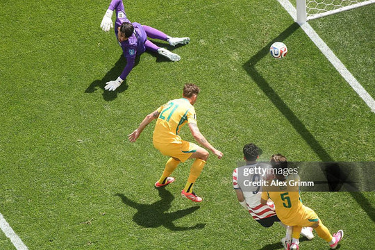 Tuyển Mỹ đánh bại Australia 2-0: Khi lịch sử và vận may gọi tên đội bóng xứ cờ hoa