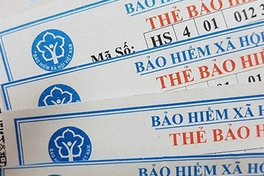 Cán bộ hưu trí có được chuyển hưởng BHYT thân nhân sĩ quan?