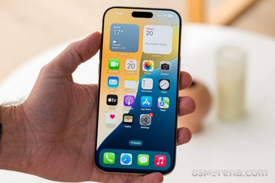 iPhone 16 Pro Max: Tại sao siêu phẩm này vẫn đáng mua hơn iPhone 17 Pro Max vào năm 2026?