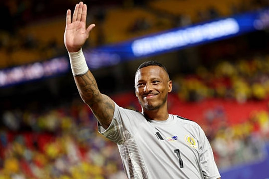 Eloy Room lập kỷ lục 15 pha cứu thua, Curacao giành điểm lịch sử tại World Cup 2026