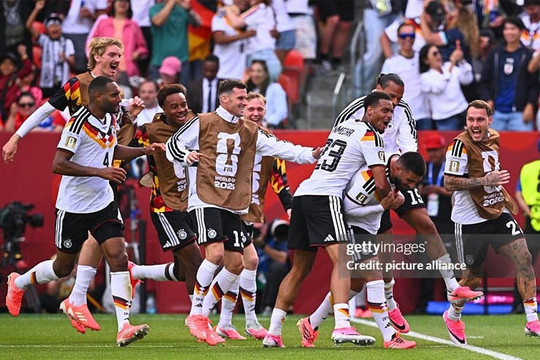 World Cup 2026: Tuyển Đức lội ngược dòng giành vé sớm, Hà Lan hủy diệt Thụy Điển