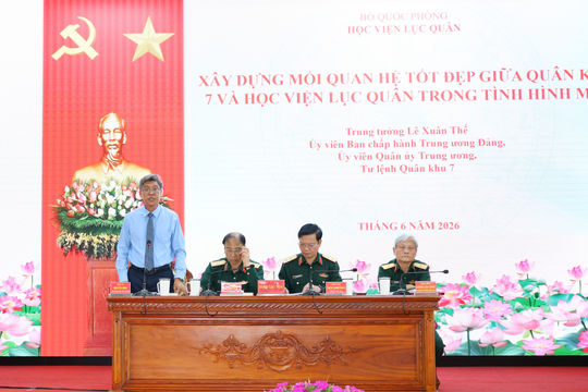 Hội thảo khoa học “Học viện Lục quân - 80 năm xây dựng và phát triển”