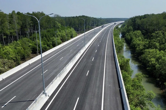 Đề xuất bổ sung 5 tuyến cao tốc hơn 1.000km vào quy hoạch mạng lưới đường bộ quốc gia