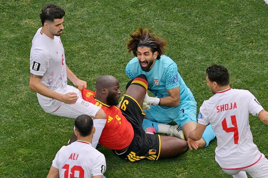 Bỉ 0-0 Iran: Alireza Beiranvand rực sáng, Quỷ đỏ đứng trước bờ vực bị loại tại World Cup