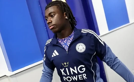 Arsenal chi 10 triệu bảng chiêu mộ Jeremy Monga: Đánh bại Man Utd trong cuộc đua giành thần đồng 16 tuổi