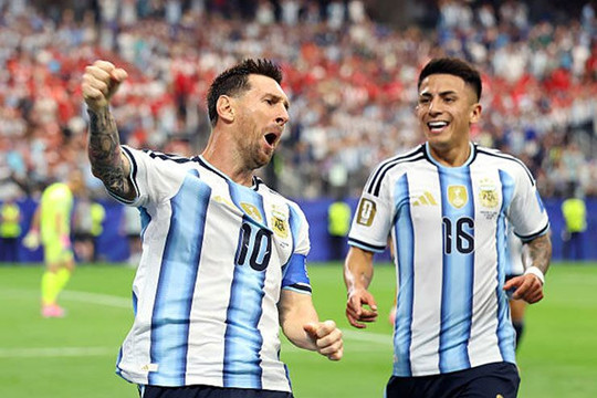 Messi lập cú đúp lịch sử giúp Argentina đánh bại Áo 2-0 tại World Cup