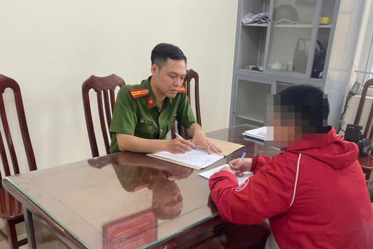 Công an Phường Láng xác minh vụ cô gái trẻ bị nhân viên giao hàng hành hung tại Hà Nội