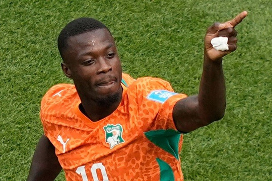 Bờ Biển Ngà viết nên lịch sử World Cup: Nicolas Pepe rực sáng đưa Những chú voi vào vòng 1/16