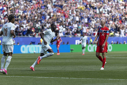 Pháp thắng đậm Na Uy 4-1: Dembele lập hat-trick lịch sử, Les Bleus hiện chân dung quân vương