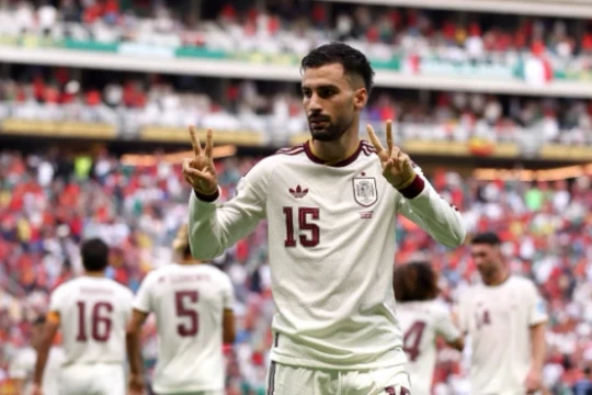 Alex Baena tỏa sáng, Tây Ban Nha tiễn Uruguay rời World Cup 2026
