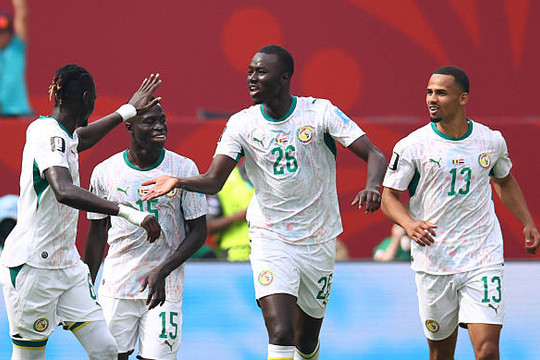 Senegal hủy diệt Iraq 5-0: Kỷ lục lịch sử và sự áp đảo tuyệt đối của đại diện châu Phi