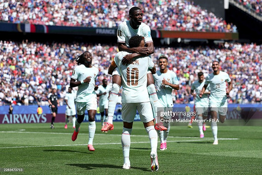 Pháp thắng áp đảo Na Uy 4-1: Dembele lập hat-trick từ những nét vẽ của Mbappe
