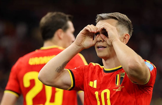 Tuyển Bỉ hiên ngang vào vòng knock-out World Cup 2026 nhờ đẳng cấp của Leandro Trossard
