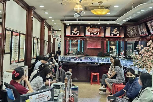 Cập nhật giá vàng ngày 29/6/2026: Giá vàng 9999, nhẫn trơn BTMC DOJI Phú Quý thứ Hai