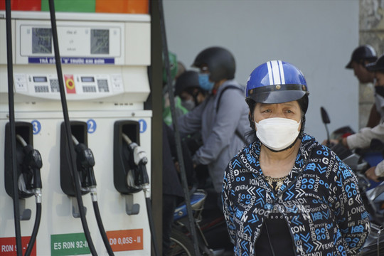 Giá xăng dầu hôm nay 29/6/2026: Giá dầu thô vẫn quanh mức giảm tới 4%