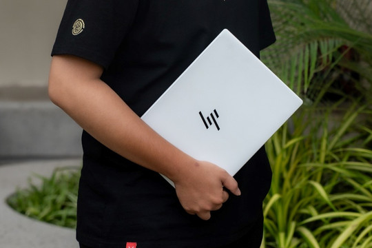 HP Omnibook 5 vs HP Omnibook 7: Đâu là dòng máy hiệu năng tối ưu?