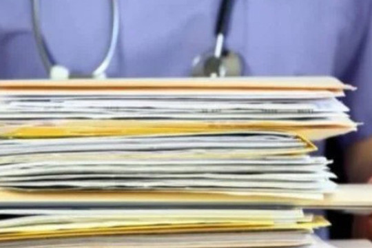 Giấy tờ cần có để hưởng trợ cấp ốm đau