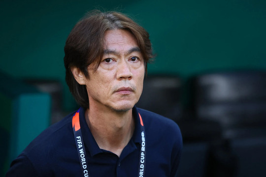 HLV Hong Myung Bo từ chức sau thất bại tại World Cup 2026: Khi niềm tin hóa thành sự giận dữ