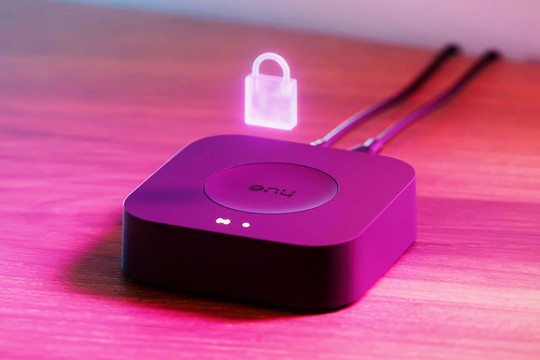 Philips Hue Bridge Pro gặp lỗi nghiêm trọng sau cập nhật: Cách bảo vệ hệ thống nhà thông minh của bạn