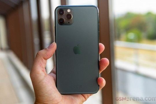 Phân tích sức sống của iPhone 11 series năm 2026: Khi phần cứng cũ vẫn cân tốt iOS 27