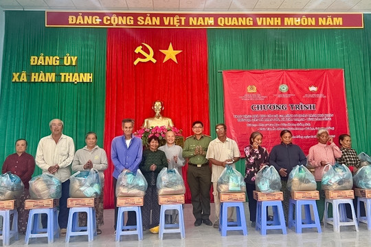 Dân vận khéo gắn kết lực lượng vũ trang với đồng bào DTTS