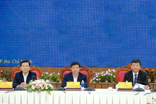 Lâm Đồng dự Hội nghị toàn quốc quán triệt Nghị quyết về phát triển kinh tế có vốn đầu tư nước ngoài
