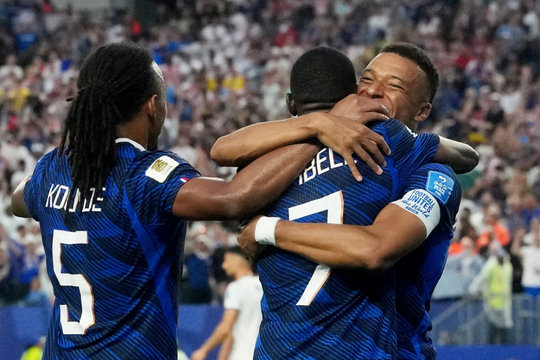 Tuyển Pháp đè bẹp Thụy Điển 3-0: Đỉnh cao Mbappe và nhạc trưởng mới Michael Olise