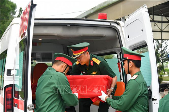Chiến dịch 500 ngày đêm: Bàn giao 670 mẫu sinh phẩm hài cốt liệt sĩ đi giám định ADN