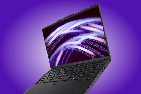 Lenovo ThinkPad P14s Gen 7: Máy trạm di động siêu nhẹ với chip AMD Ryzen AI và RAM 64GB