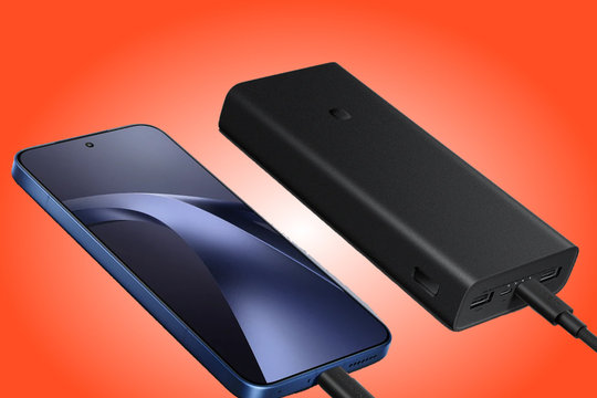 Cận cảnh sạc dự phòng Xiaomi 20.000 mAh mới: Sạc cùng lúc 3 thiết bị và bảo vệ pin tối ưu