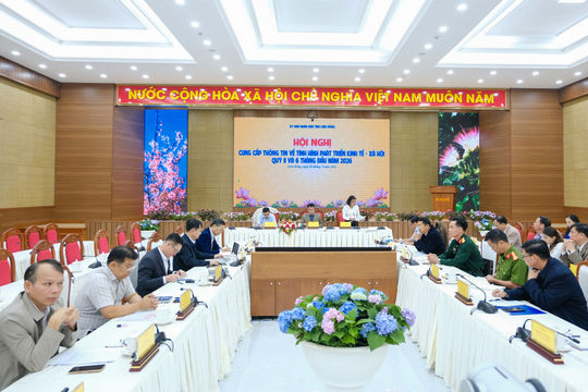 Lam Dong Holds Press Conference on Socio-Economic Performance in the First Half of 2026