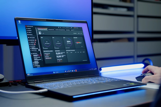 HP Omen Max 16 giảm giá 35%: Sở hữu RTX 5080 và Core Ultra 9 với mức giá 2.450 USD