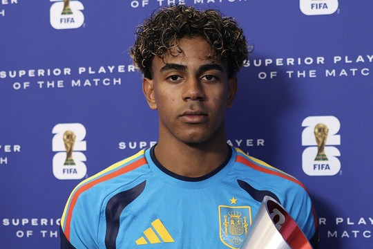 Lamine Yamal rực sáng giúp Tây Ban Nha vùi dập Áo 3-0, chính thức xô đổ kỷ lục của Mbappe