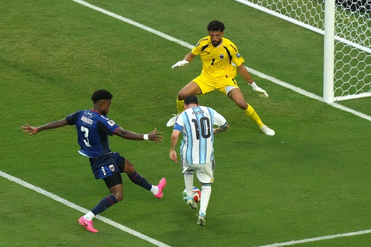 Argentina 3-2 Cape Verde: 120 phút nghẹt thở và bản lĩnh của nhà Vua