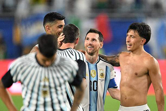 Messi rực sáng giúp Argentina hạ Cape Verde: Kỷ lục chờ đợi và màn rượt đuổi nghẹt thở