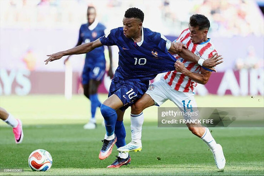 Tuyển Pháp bế tắc tại vòng 1/8 World Cup 2026: Khi Mbappe và Olise bị xích chặt