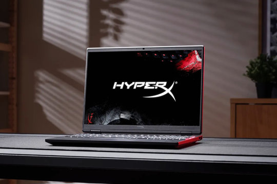 HP HyperX Omen 15 mới: Sức mạnh từ chip Core Ultra 9 290HX Plus và màn hình 180Hz
