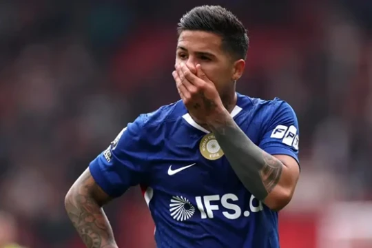 Arsenal rút lui khỏi thương vụ Enzo Fernandez do Chelsea hét giá 120 triệu bảng