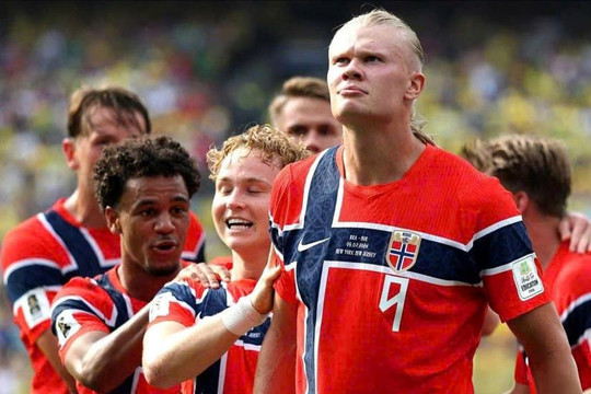 Khác biệt bởi Erling Haaland