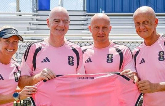 Gianni Infantino đáp trả ông Trump: FIFA bảo vệ trọng tài và tính liêm chính tại World Cup 2026