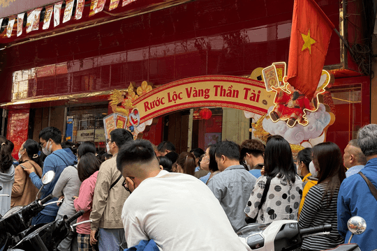 Cập nhật giá vàng hôm nay 9/7/2026: Giá vàng 9999, nhẫn trơn BTMC DOJI Phú Quý thứ Năm