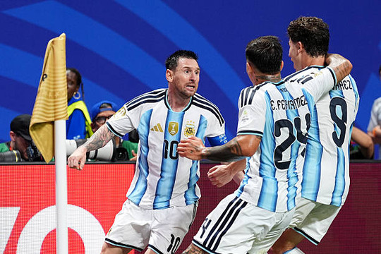 Argentina ngược dòng kịch tính 3-2 trước Ai Cập tại vòng 16 đội World Cup 2026