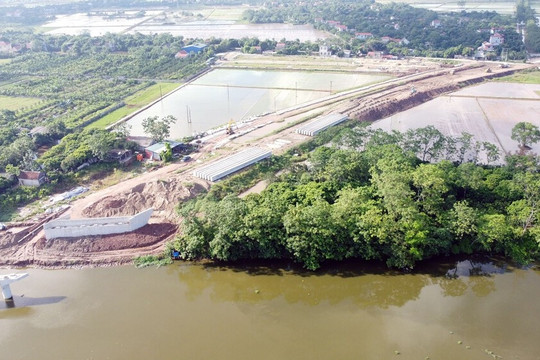 Ninh Bình xây cầu vượt sông Châu Giang hơn 376 tỷ đồng: Hạn chế giao thông thủy hơn một năm