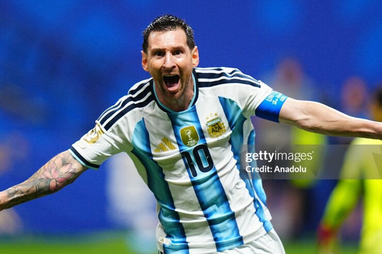 Messi rực sáng, Argentina ngược dòng hạ Ai Cập 3-2 để vào tứ kết World Cup 2026