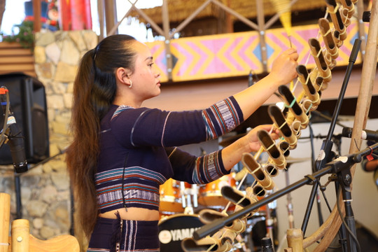 Lam Dong Youth Preserve Traditional Crafts and Cultural Heritage